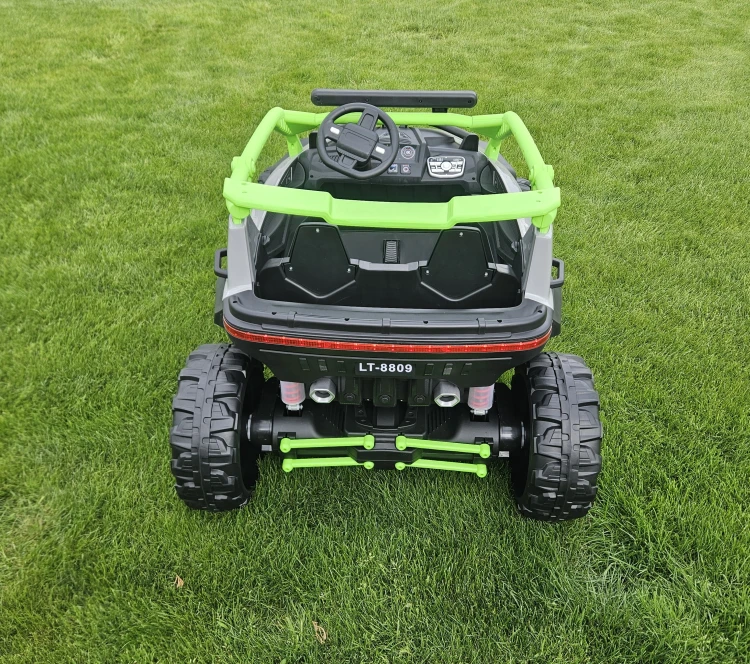 Duży SUV UTV 24V 4x4 Dla Dzieci Pilot 2.4G Bluetooth LED Skóra