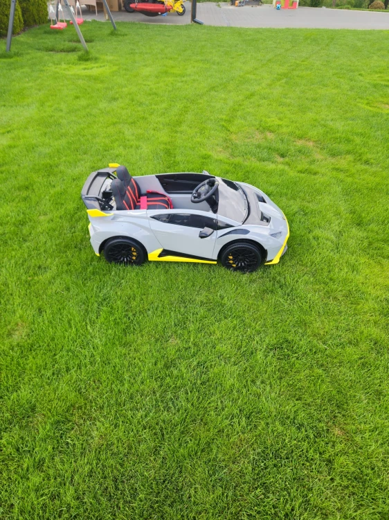 Auto dla Dzieci Lamborghini Huracan STO Drift 24V | Pilot | EVA | Bluetooth