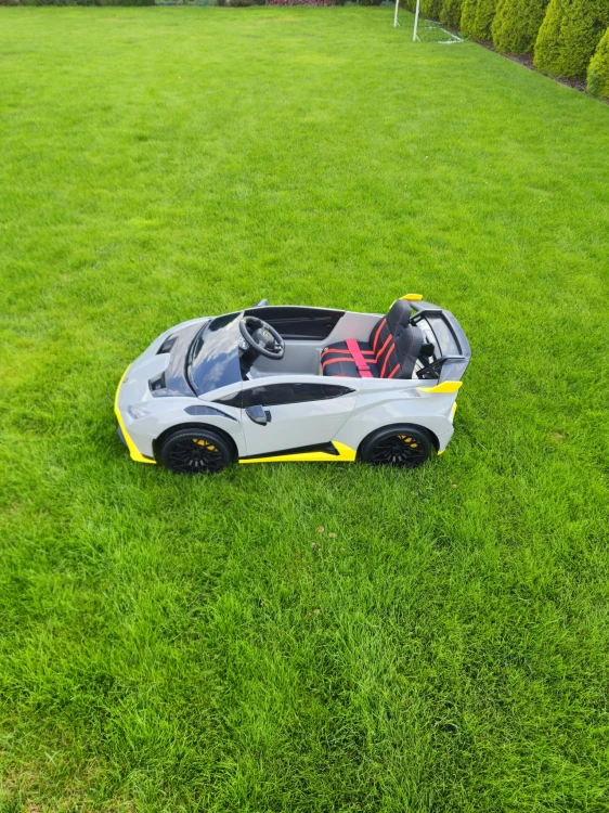 Auto dla Dzieci Lamborghini Huracan STO Drift 24V | Pilot | EVA | Bluetooth