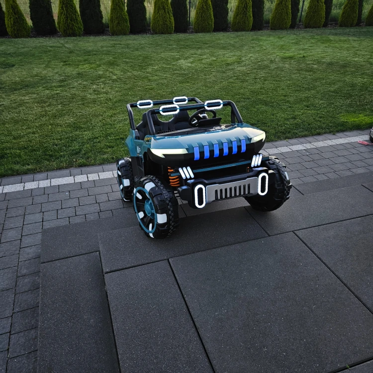 Auto Elektryczne Off-Road 24V 4x4 XXL dla Dzieci – 2 Osoby, Koła EVA, Pilot 2.4G, Amortyzacja