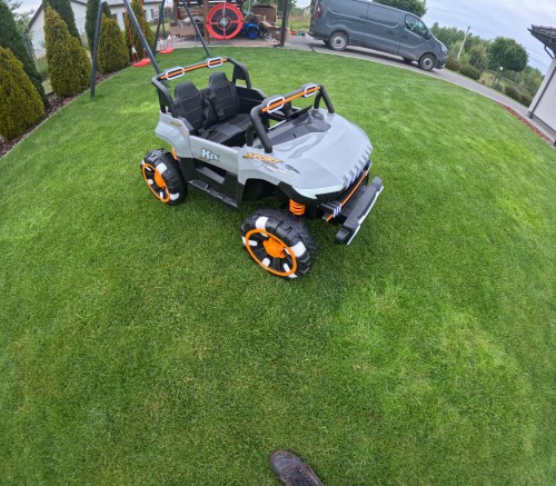 Auto Elektryczne Off-Road 24V 4x4 XXL dla Dzieci – 2 Osoby, Koła EVA, Pilot 2.4G, Amortyzacja