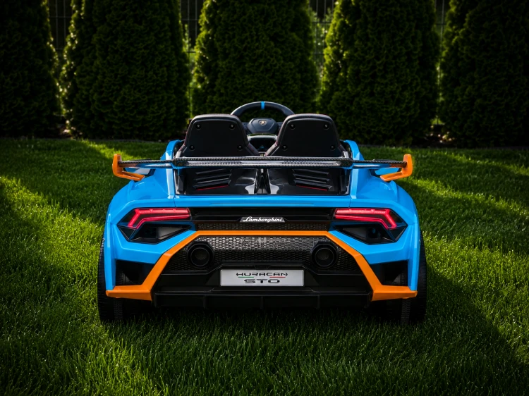 Lamborghini Huracan STO Drift 24V dla Dzieci – 2x775W, Drift 360°, Pilot 2.4G, Bluetooth, Koła EVA, Niebieski